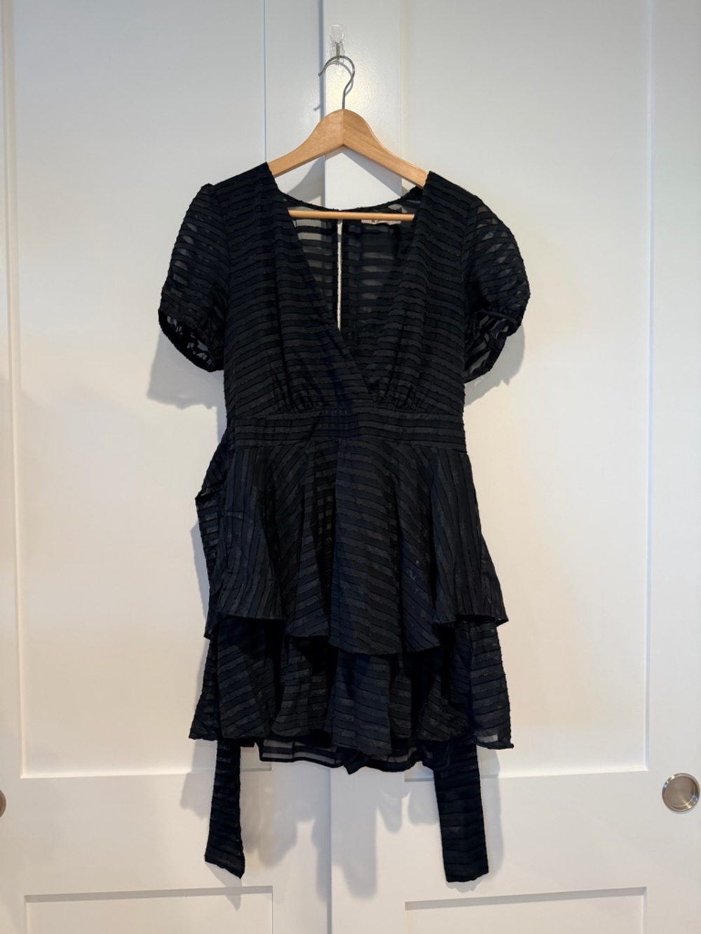 miami Black Tiered V-Neck Short Sleeve Romper
